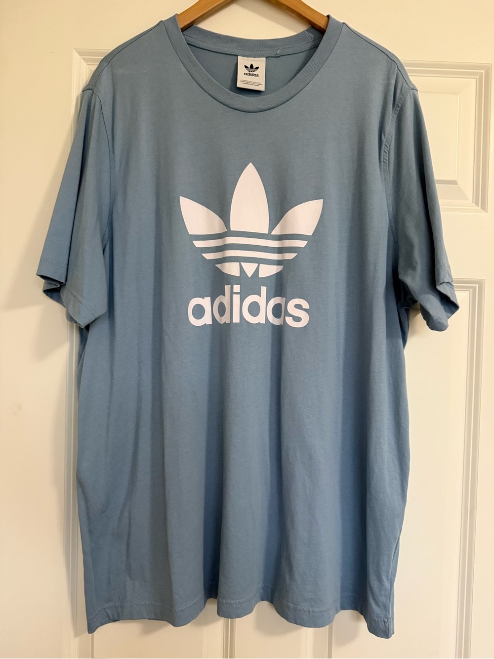 Adidas Shirt XXL Mens Baby Blue White Short Sleeve Crewneck Casual